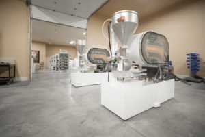 Breadbot- Robotic mini bakery makes 235 loaves of bread per day and self-cleanable